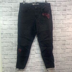 Hippie Laundry Mid-Rise Raw Hem Embroidered Skinny Jeans 16